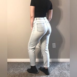 Vintage CHIC high waisted jeans